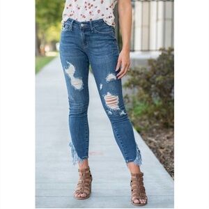 Judy Blue Frayed Hem Skinny Jean